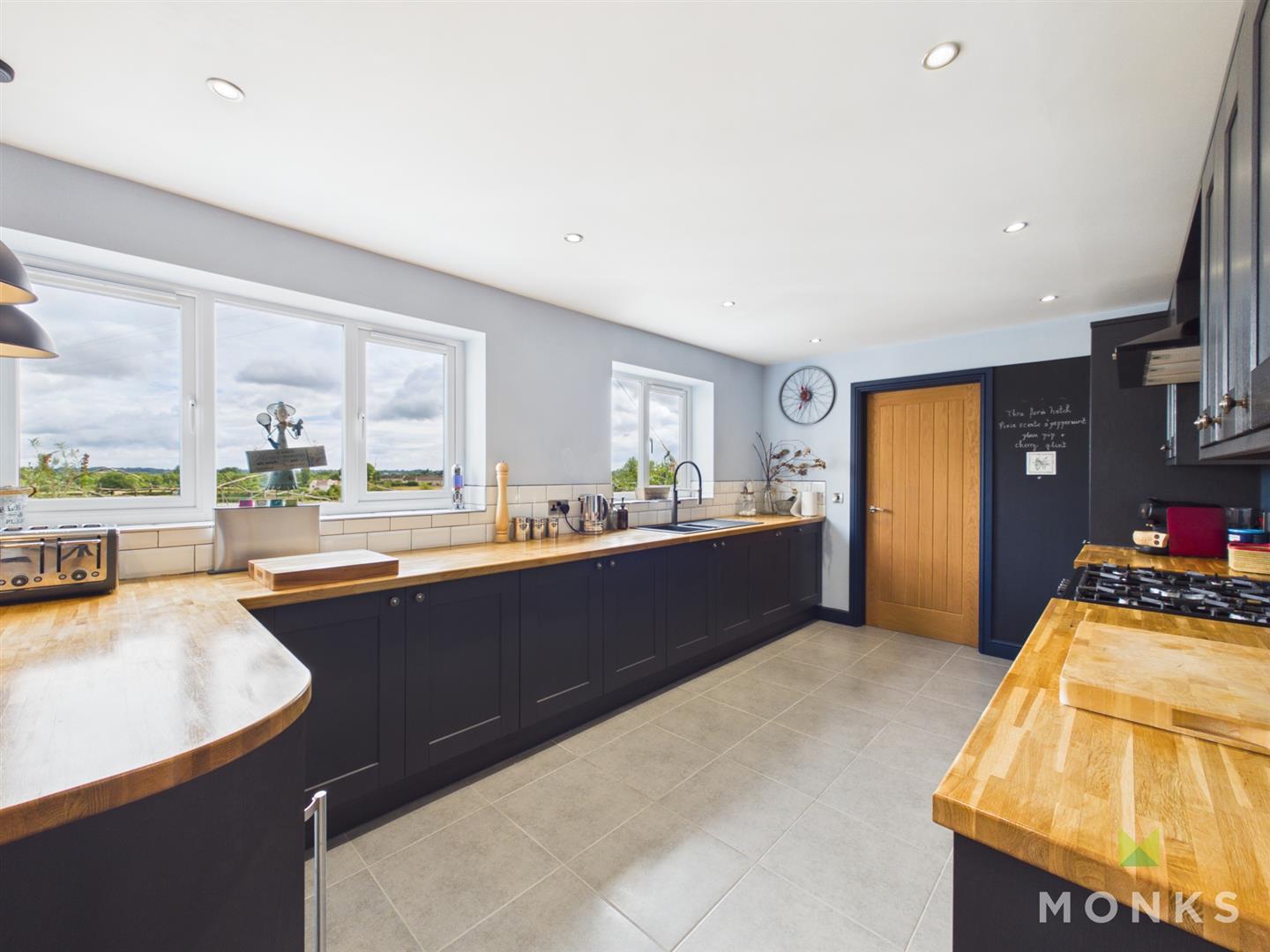 2 The Woodlands, Oswestry, SY10 7RD For Sale